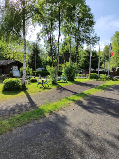 CAMPING LA VALLEE