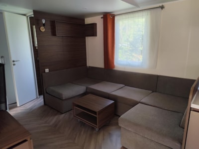 Mobile-home Grand confort with TV- Tulipe