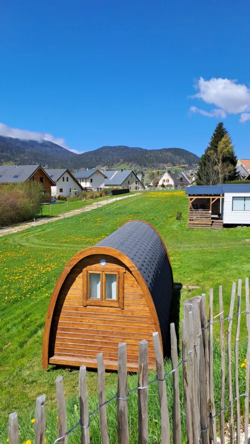 Accommodation - Wooden Cabin Duo 100 % Nature With Terrace - image n°3 - Camping le Vercors