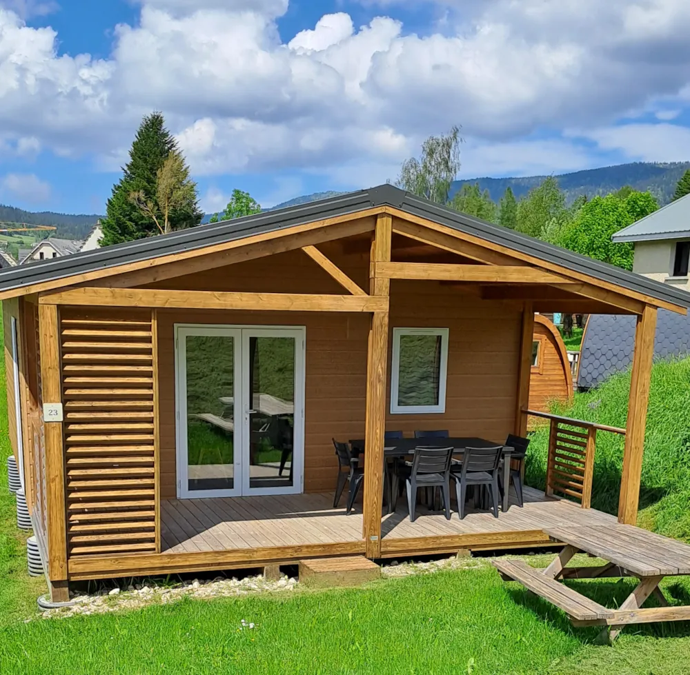 Location - Chalet Premium 2 Chambres 35 M² + 15 M² Terrasse Couverte - Camping le Vercors