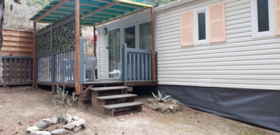 Mobile-home GENTIANE - 1 bedroom - with a hot tub