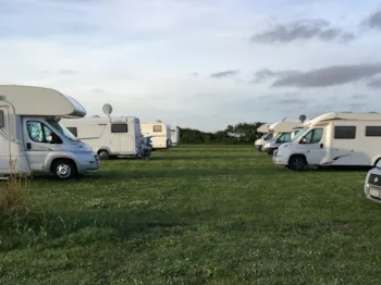 Pitch - Motorhome Spaces, For 2 Nights Incl. 2 Pers. - Løkken maritime naturcamping Vestkystcamping