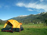 Forfait Confort (1 Tente, Caravane Ou Camping-Car / 1 Voiture / Électricité 10A)