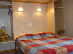 Location - Chalet Grand Confort 45M² - 2 Chambres - image n°5 - Camping la Cascade