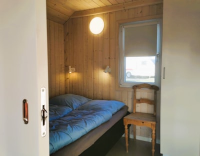 Cabin Model 2 2-room cabin (23 m2) with wc, 1 bedroom and sofabed in the living room