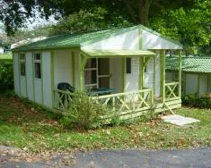 Huuraccommodatie(s) - Medium Chalet Per Night - image n°4 - Camping La Piscine