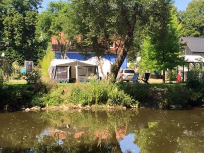 Big pitch near the river 120-140m2