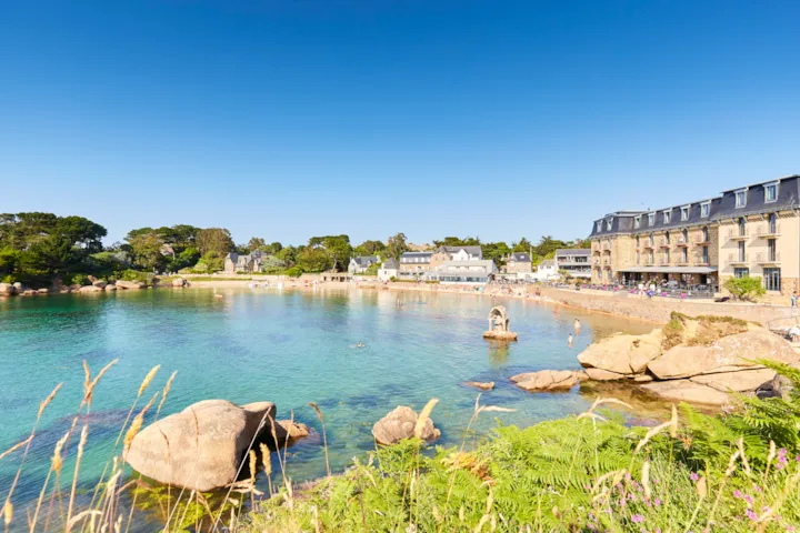 Le Village Perrosien  - image n°1 - Camping Direct