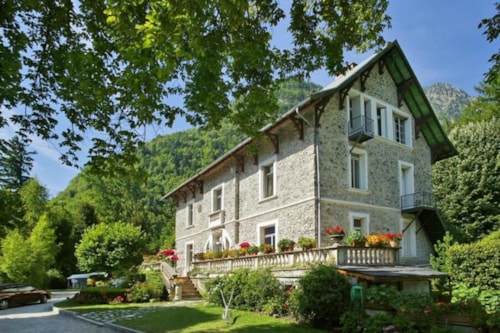 Camping Château de Rochetaillée