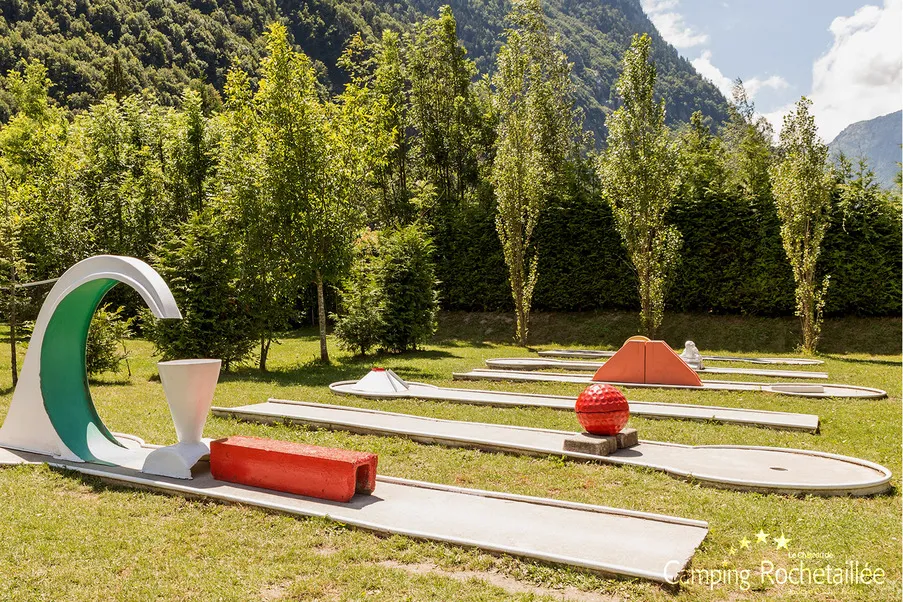 Camping Le Château de Rochetaillée