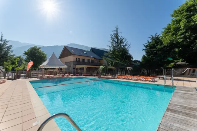 Camping Le Château de Rochetaillée - image n°4 - Camping Direct