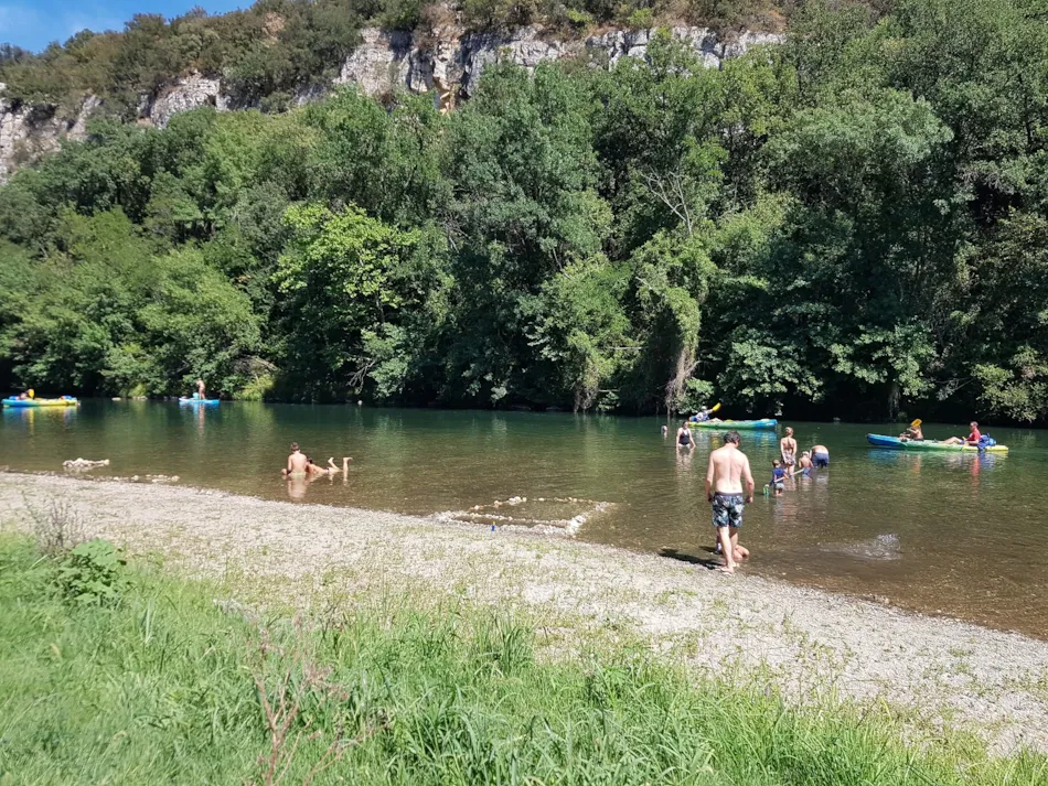 Camping  Domaine des Bords de Cèze