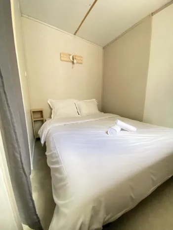 Location - Grand Chalet Avec Salle De Bain Et Cuisine - Camping  Domaine des Bords de Cèze