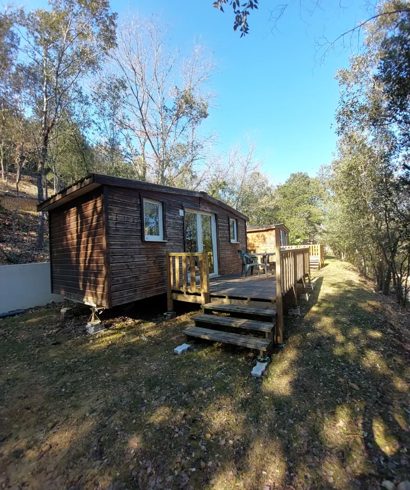 Grand Chalet Avec Salle De Bain Et Cuisine