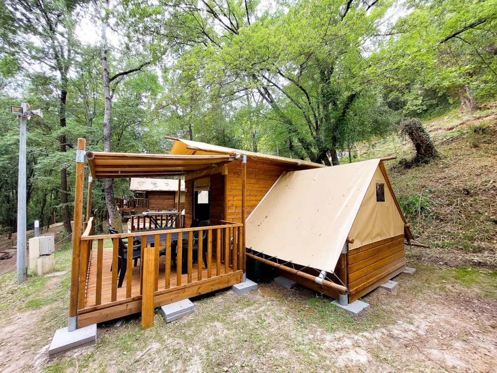 Mietunterkunft - Hütte "Stamm" Mit Küche, Ohne Badezimmer - Camping  Domaine des Bords de Cèze