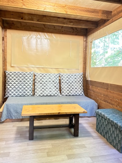 Cabin tent with bathroom and kitchen — 2