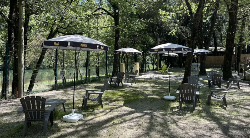 Camping  Domaine des Bords de Cèze