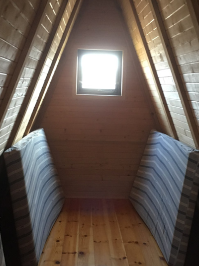 Chalet without toilet blocks