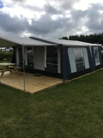 Location - Bonfire Tente - Camping og Familiepark West
