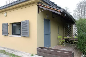 Accommodation - Purple Bungalow - Camping Montorfano