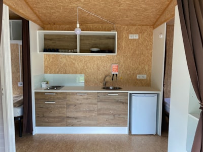 MAXI TENT WITH BATHROOM — 4