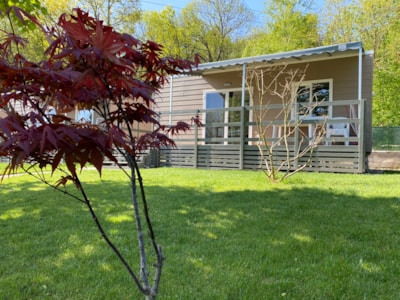MOBILE-HOME BELLA WITH PRIVATE GARDEN — 1