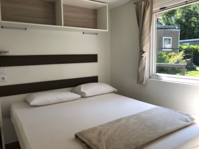 MOBILE-HOME BELLA 6 PLACES WITH PRIVATE GARDEN — 1