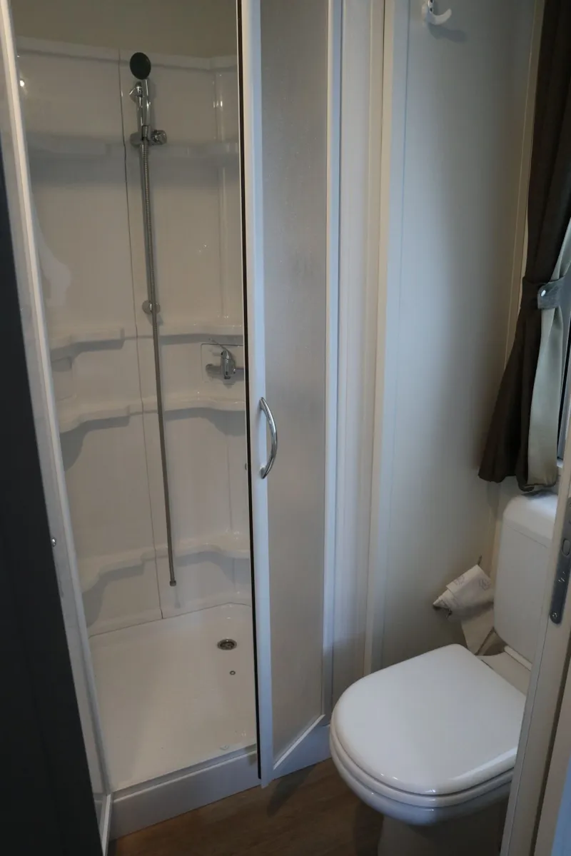 Mobilhome Confort Avec Deux Salles De Bains