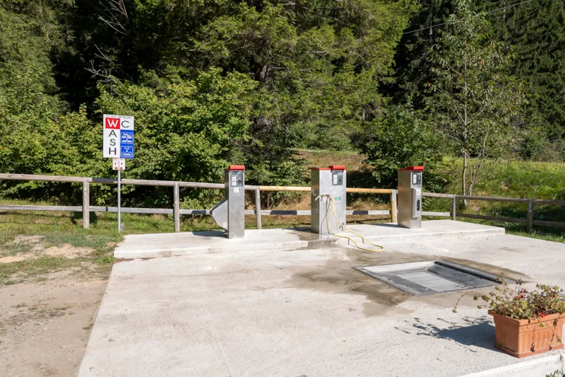 Emplacement Caravane Ou Camping-Car