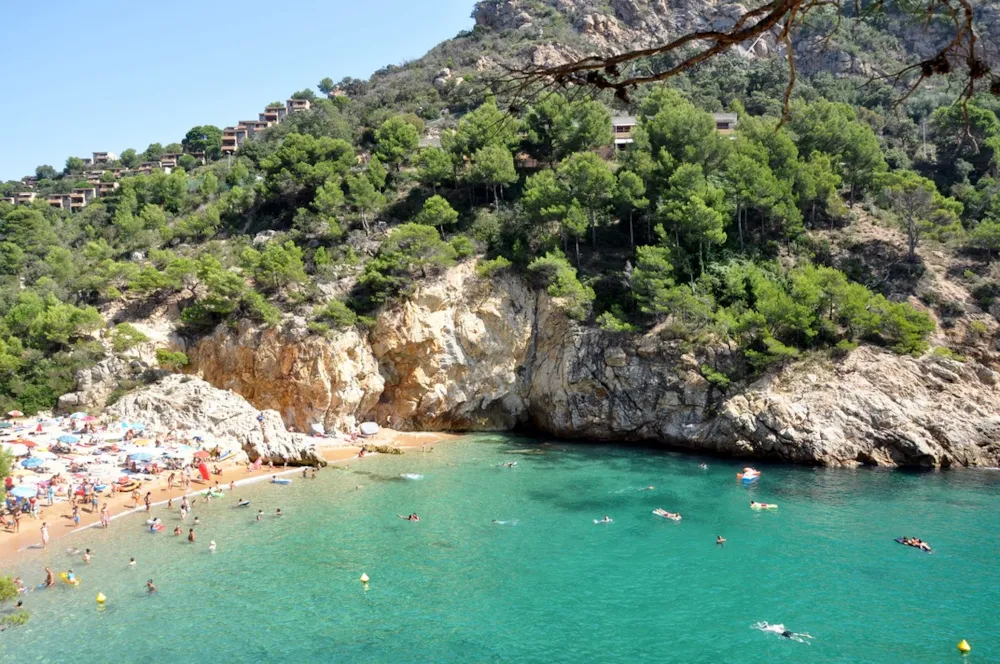 Camping Cala Pola