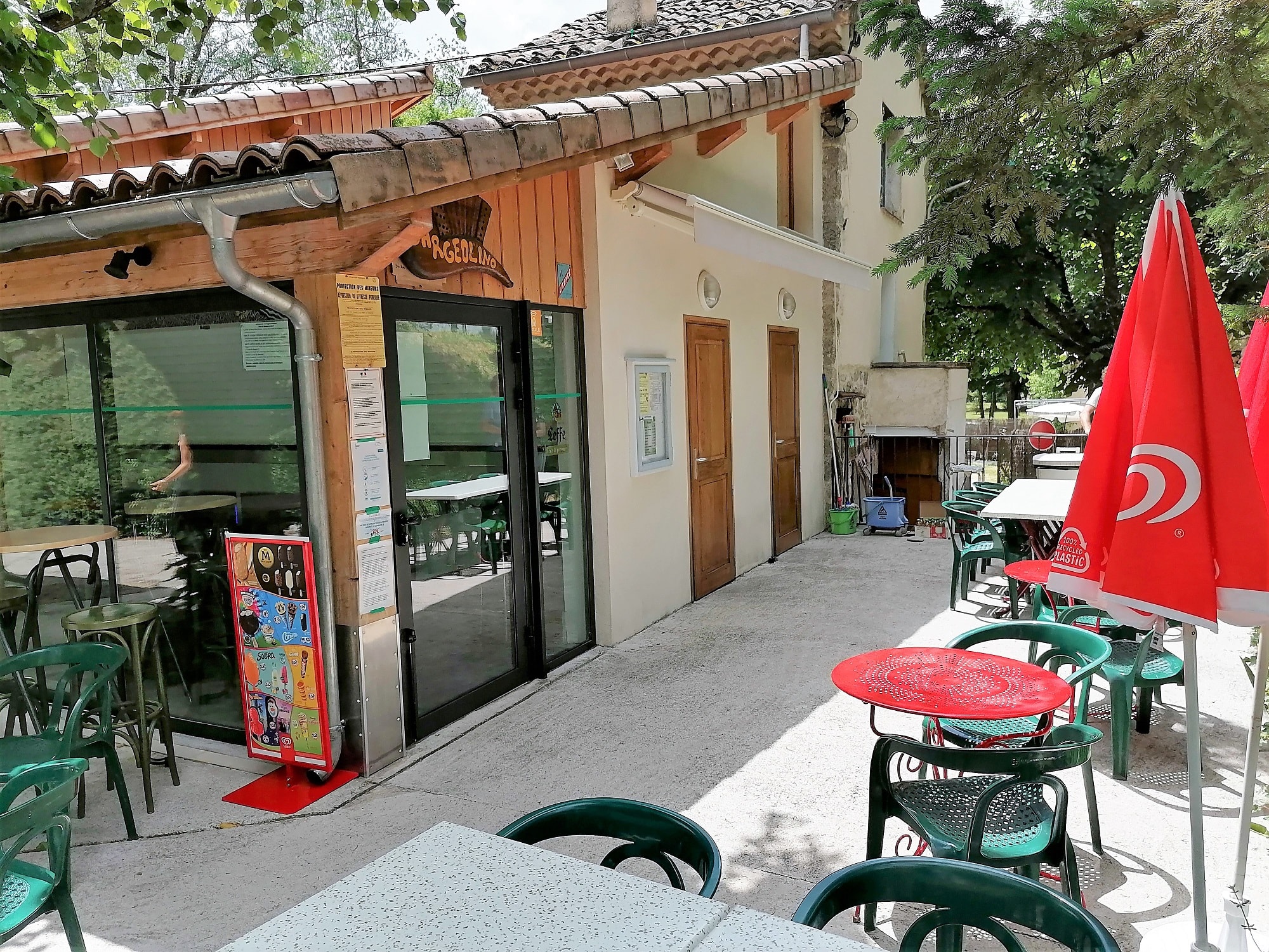 Camping L'Ondine de Provence — Photo 2