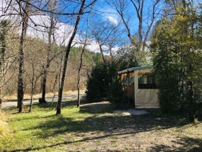 Quiet mobile-home