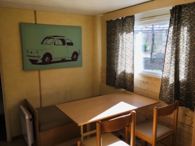 Quiet mobile-home