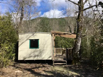 Mietunterkunft - Geräumiges Mobilheim In Ruhiger Lage - Camping L'Ondine de Provence