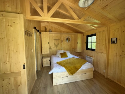 Cosy chalet on stilts