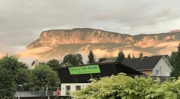 Établissement Camping L'Arc en Ciel, Entre-deux-Guiers - Entre-Deux-Guiers