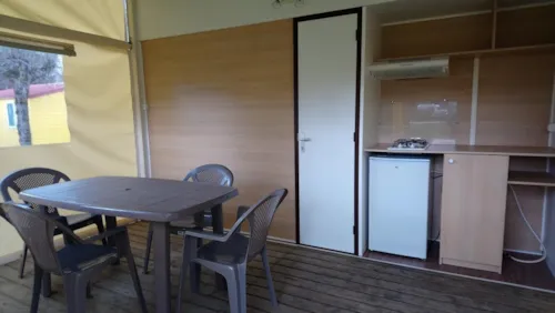 Huuraccommodatie(s) - Stacaravan Tithome 34 - Zonder Sanitair - image n°3 - Camping L'Arc-en-Ciel