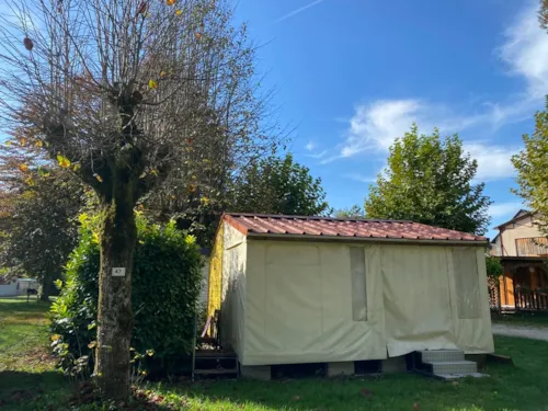 Huuraccommodatie(s) - Stacaravan Tithome 48 Met Sanitair - image n°7 - Camping L'Arc-en-Ciel