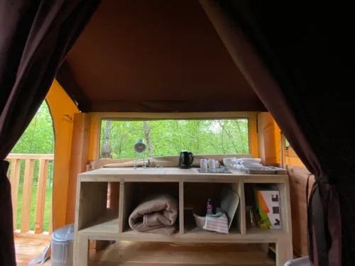 Huuraccommodatie(s) - Tent Baroudeur 1 : Hut Op Palen - image n°6 - Camping L'Arc-en-Ciel