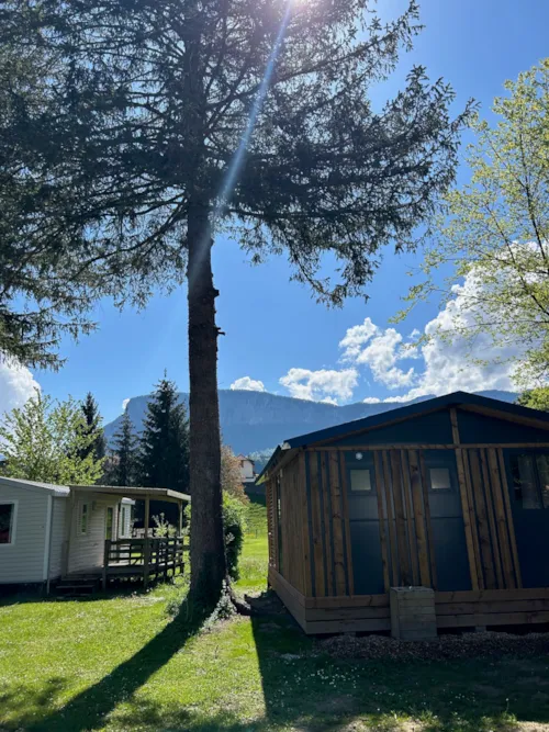 Location - Chalet Le Petit Som - 12 - !!! New 2025 !!! - Clim - image n°7 - Camping L'Arc-en-Ciel