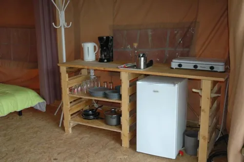 Accommodation - Safari Lodge Tents 2 Bedrooms 4/5 People - image n°2 - Camping Les Eydoches