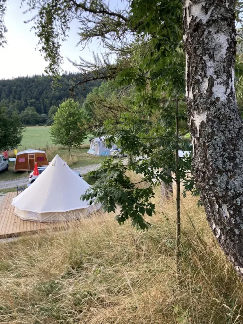 Stellplatz - Ready To Camp Package - image n°3 - Camping Caravaneige Les 4 Saisons