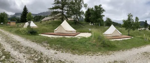 Stellplatz - Ready To Camp Package - image n°5 - Camping Caravaneige Les 4 Saisons