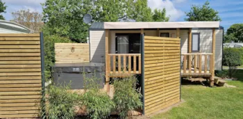 Location - Mobil-Home Premium 2 Chambres - Avec Lave-Vaisselle - Option Spa Privatif - Camping La Petite Ville