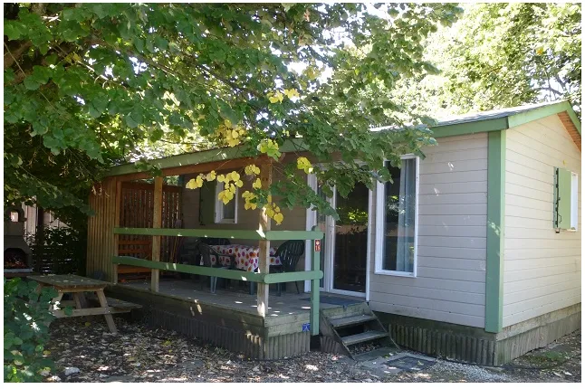 Location - Chalet - 2 Chambres - Camping Domaine Beauséjour