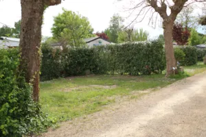 Emplacement - Standplaats Camper - Camping Domaine Beauséjour