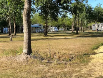 Stellplatz - Stellplatz - Domaine les Epinettes