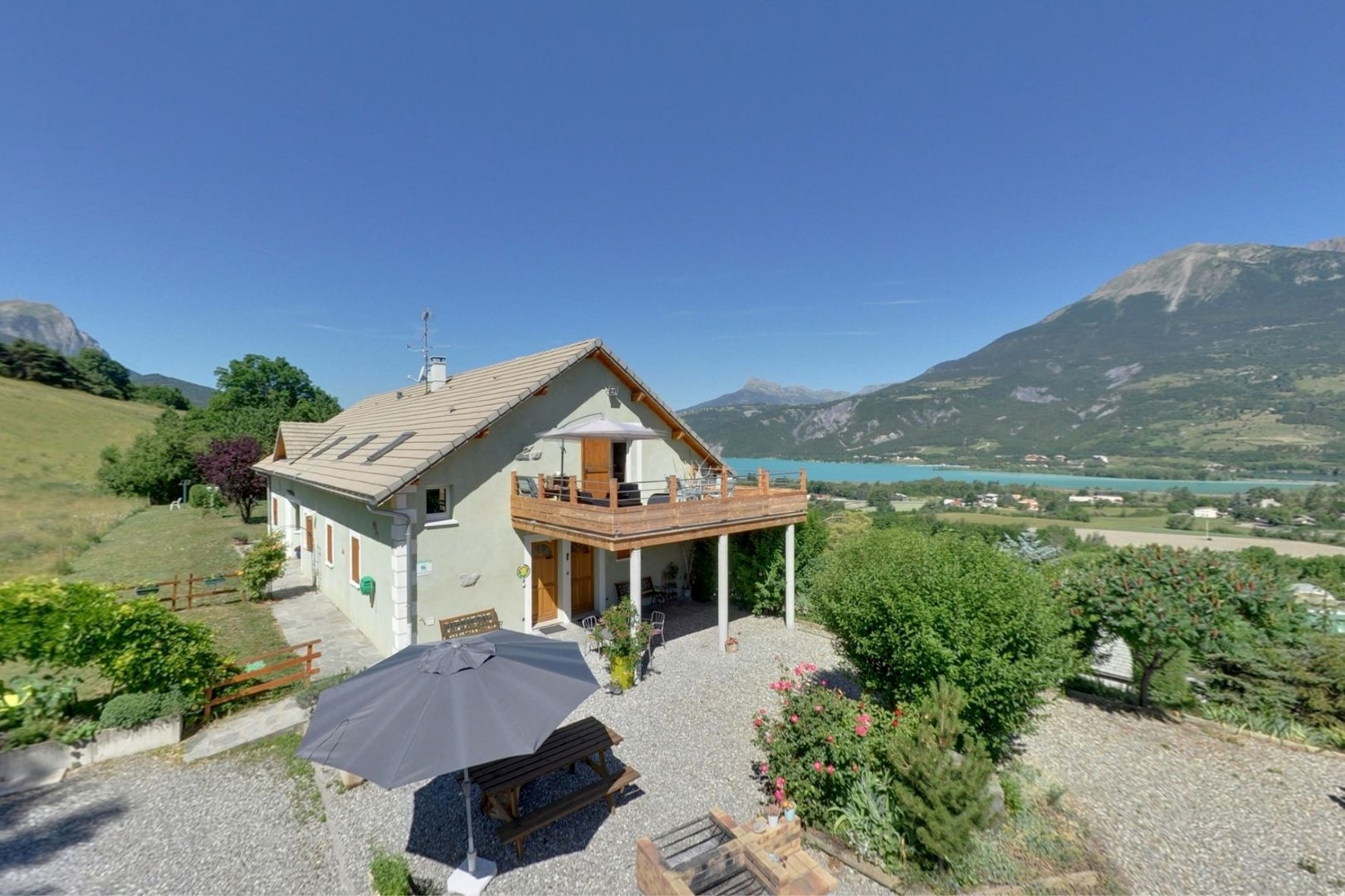 Camping Les Chalets de Serre Ponçon