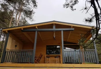 Mietunterkunft - Ferienhaus + Spa - Camping Le Champ Long