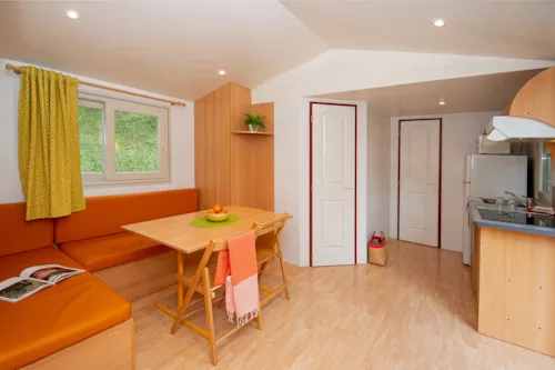 Location - Mobil Home Confort - image n°2 - Camping Le Champ Long